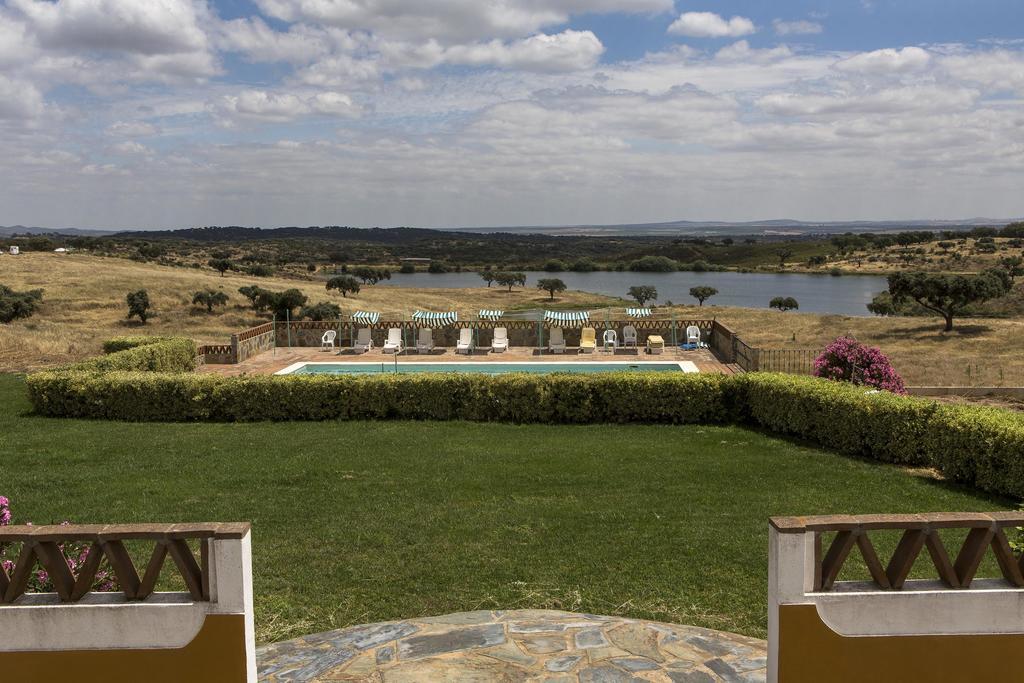 Naveterra-Hotel Rural Alandroal Kültér fotó
