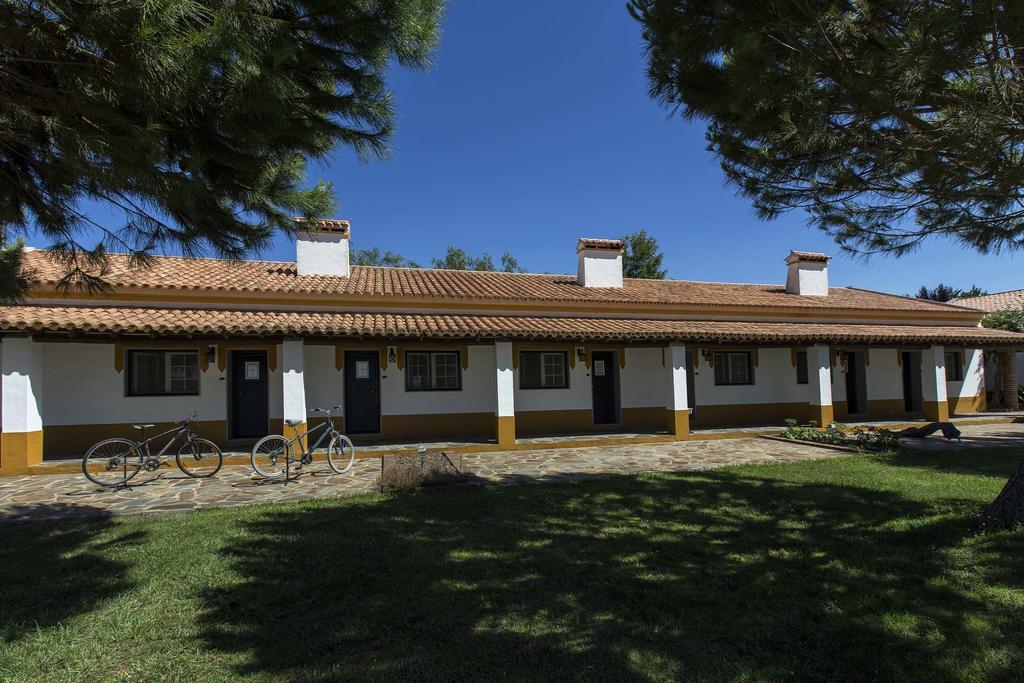 Naveterra-Hotel Rural Alandroal Kültér fotó
